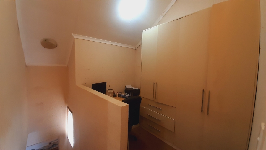 3 Bedroom Property for Sale in Potchefstroom Rural North West